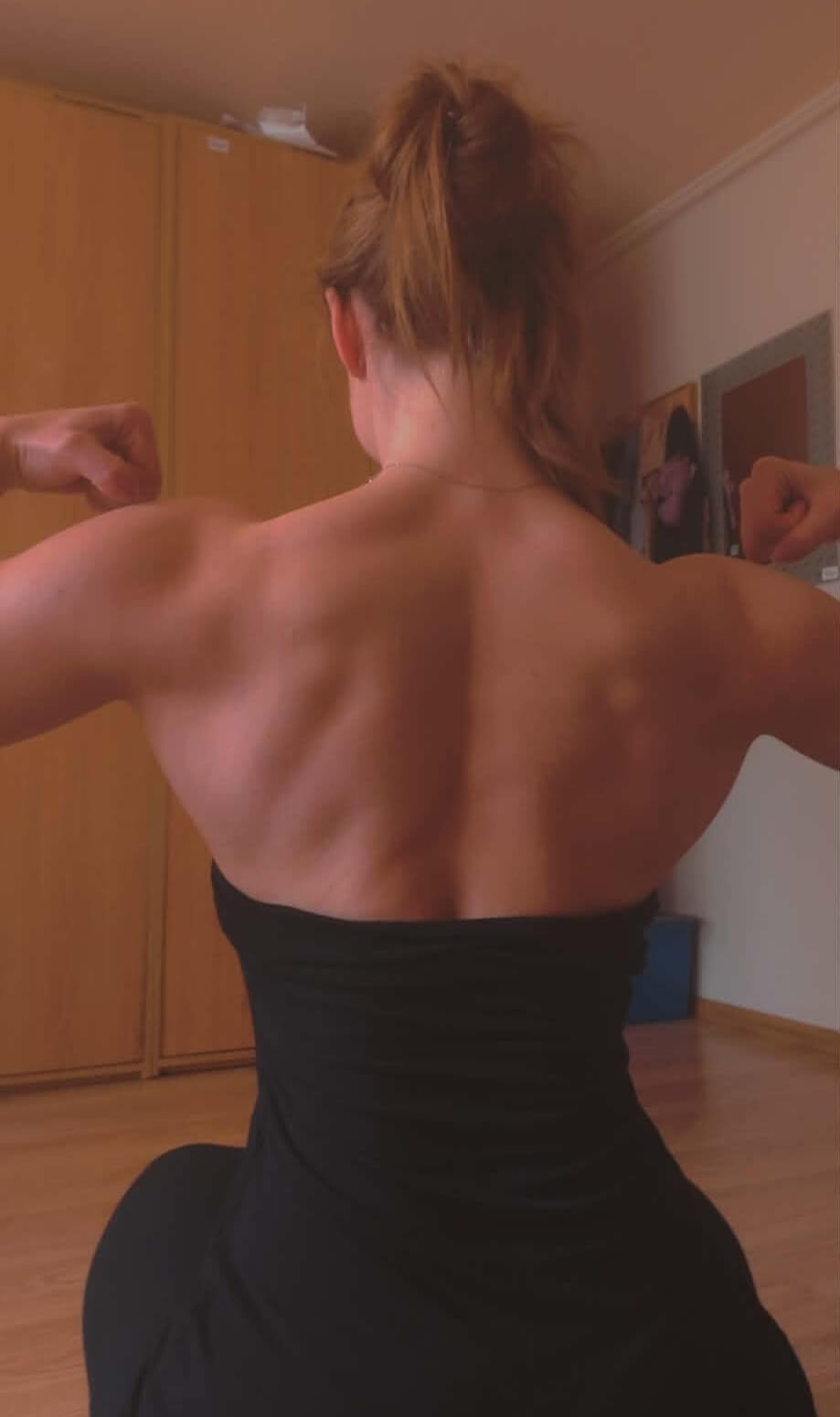 Julia plecy 2